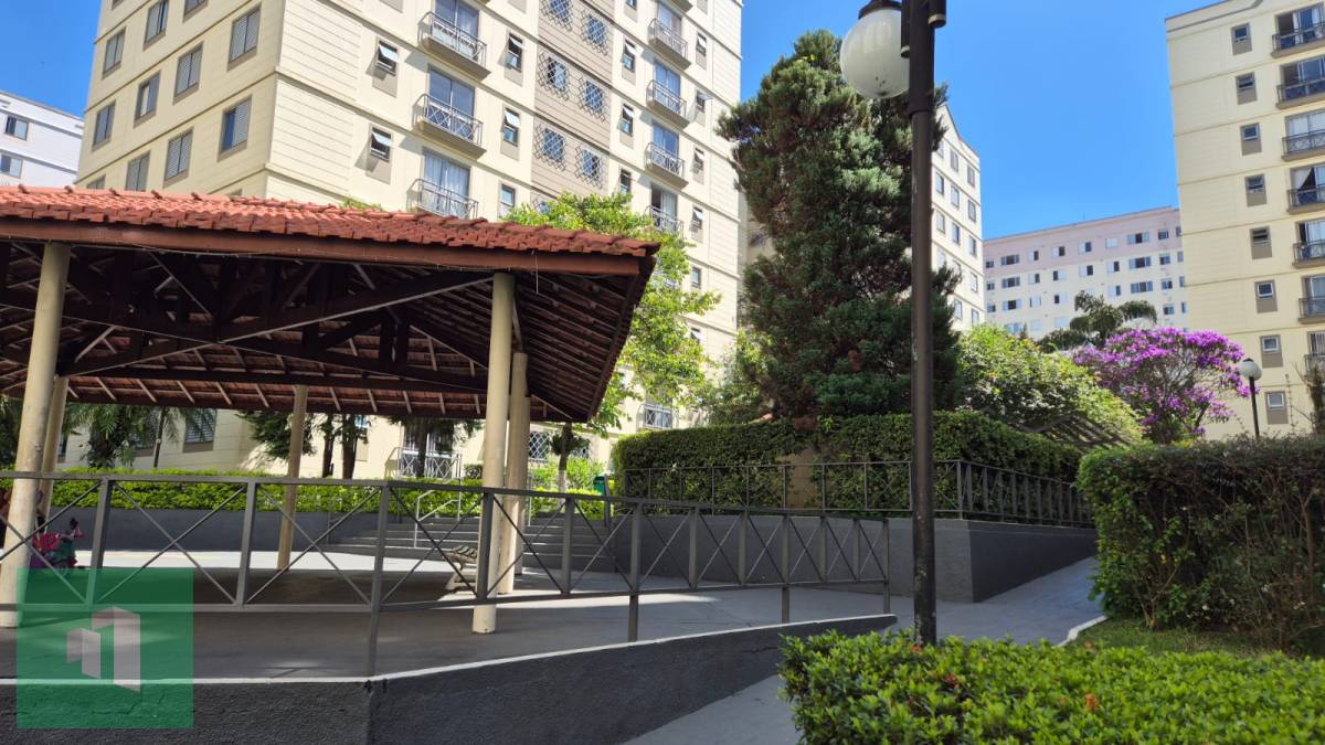 Apartamento à venda em São Paulo, Jardim Santa Emília, com 2 quartos