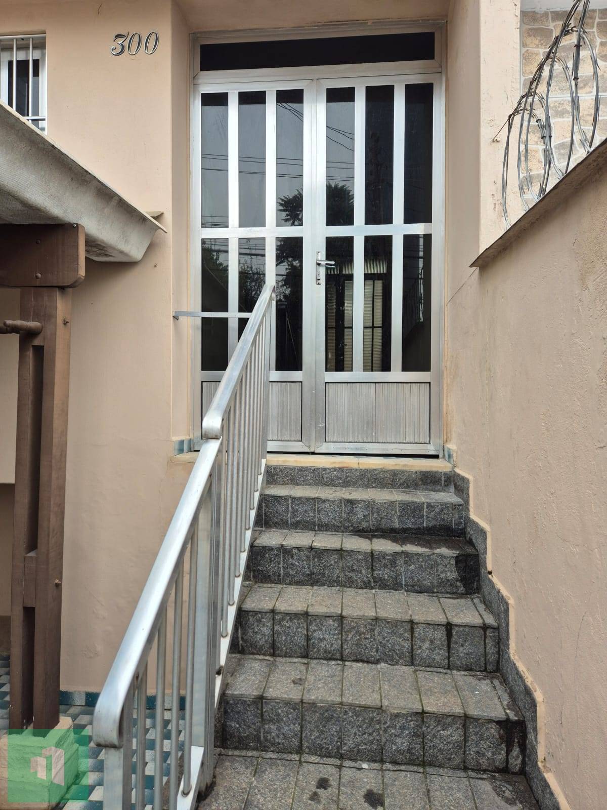 Casa à venda em São Paulo, Vila Liviero, com 2 quartos