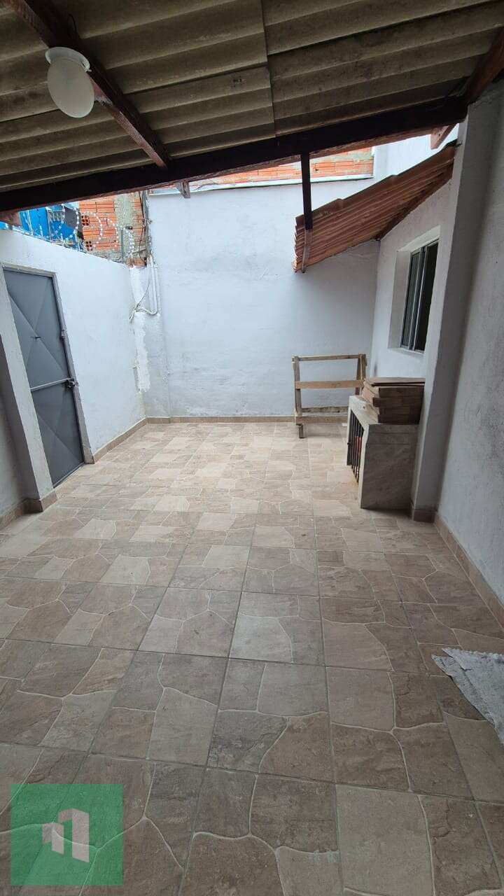 Casa para alugar em São Paulo, Jardim Miriam, com 1 quarto